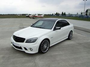 Mercedes-Benz C63 AMG by AVUS Perfomance 2009 года